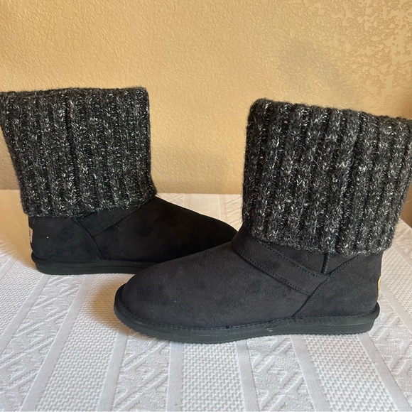 NWB Apres by Lamo Maci Black Faux Suede with Faux Fur Boots Size 11 - Picture 6 of 8